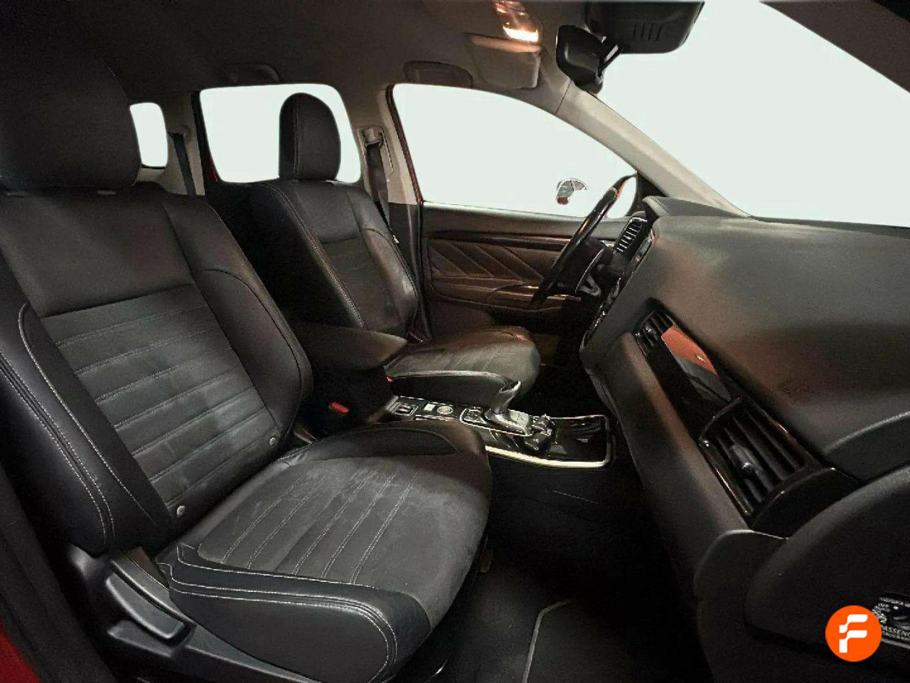 Foto Mitsubishi Outlander 14