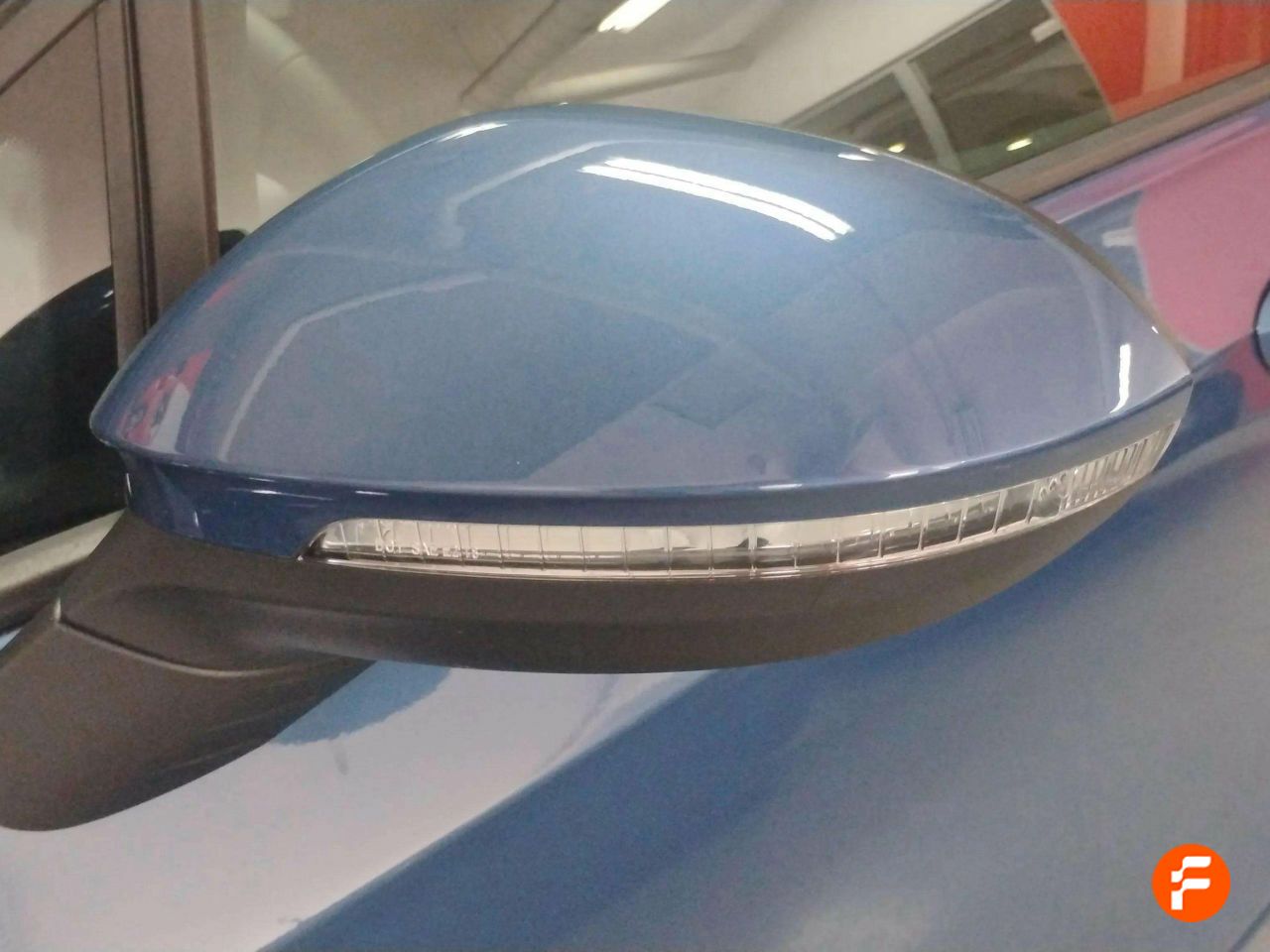 Foto Volkswagen Golf 32