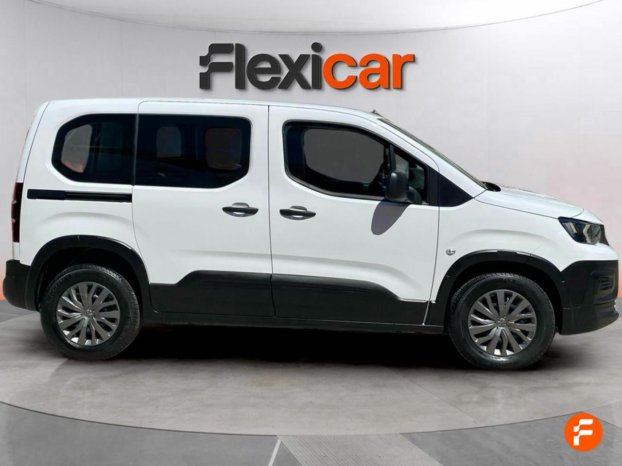 Foto Peugeot Rifter 2