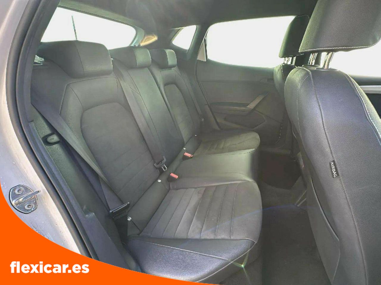 Foto Seat Ibiza 16