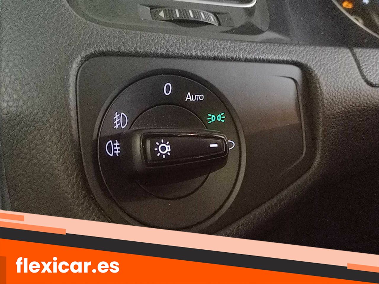 Foto Volkswagen Golf 30