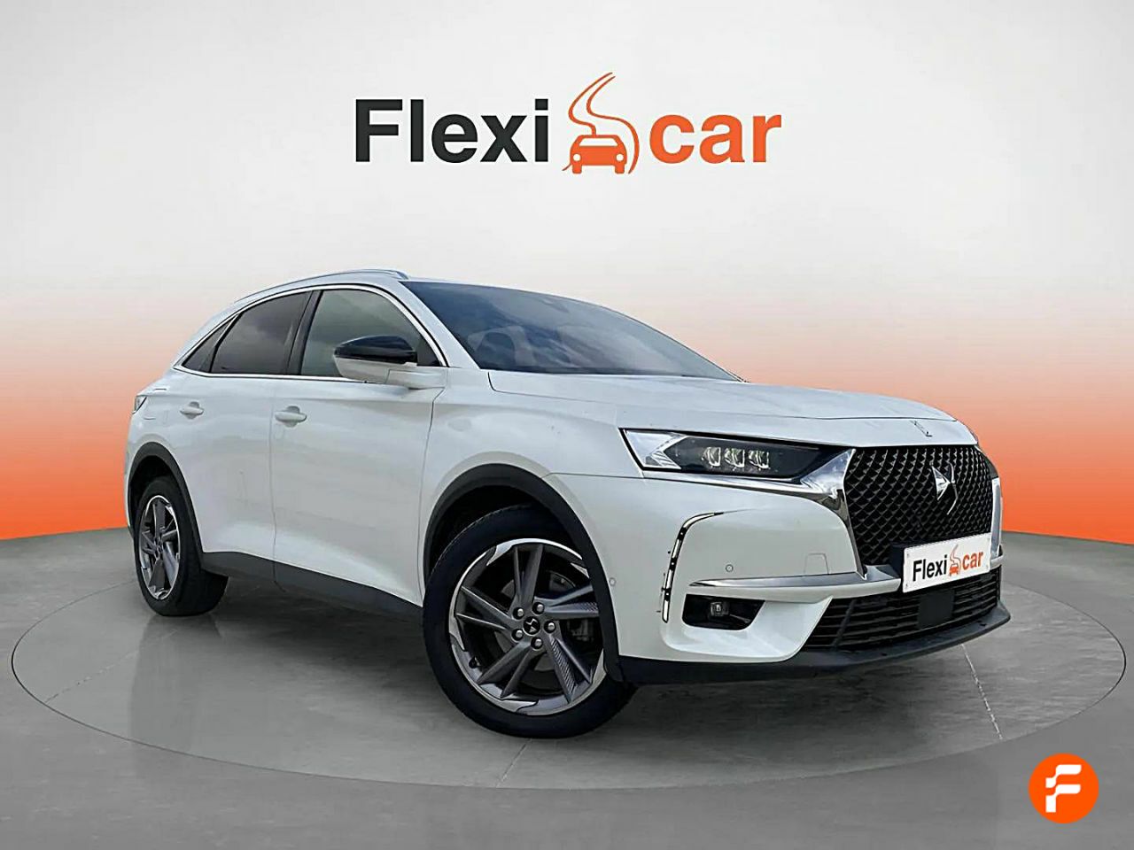 Foto DS Automobiles DS 7 8