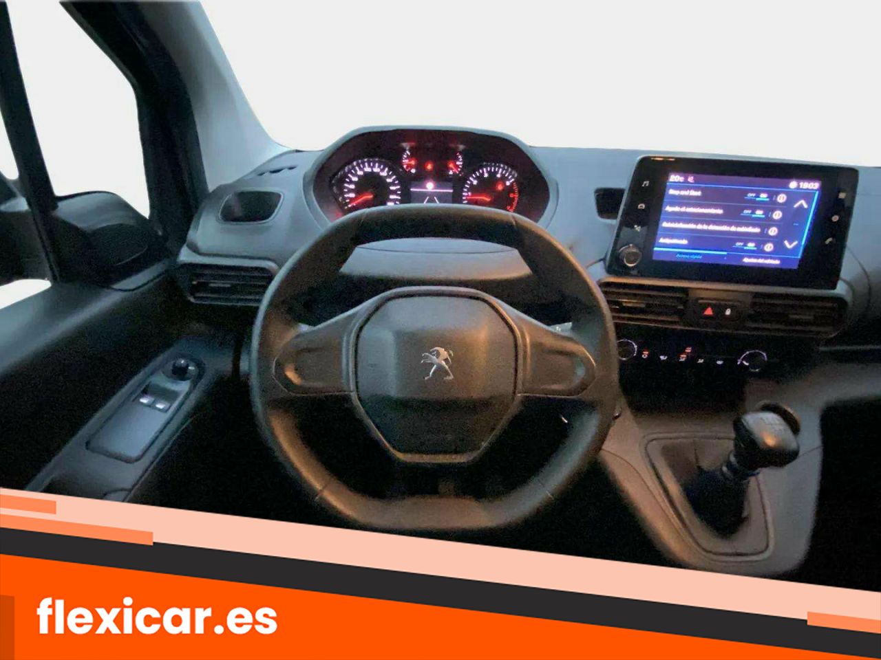Foto Peugeot Rifter 9
