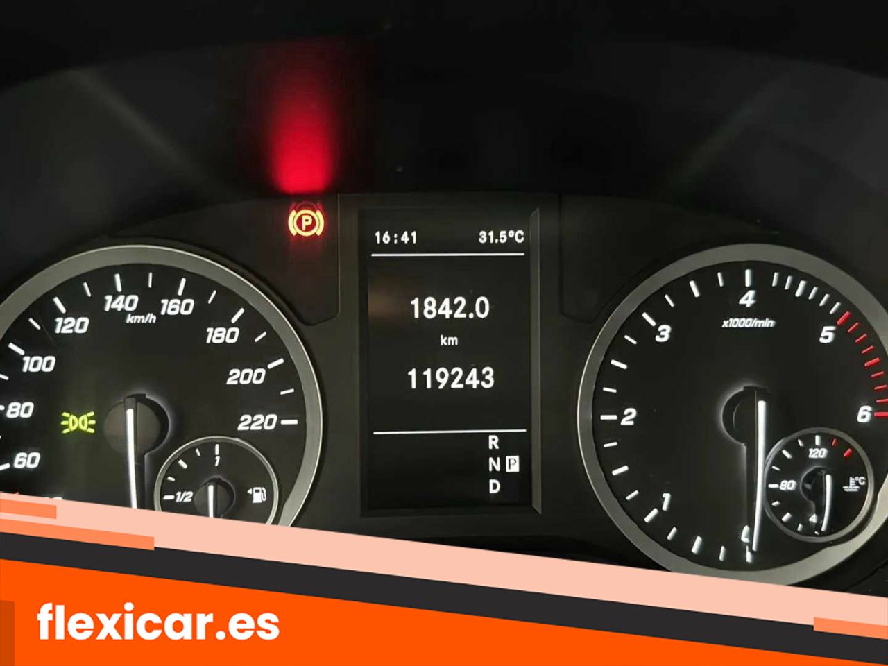 Foto Mercedes-Benz Vito 13