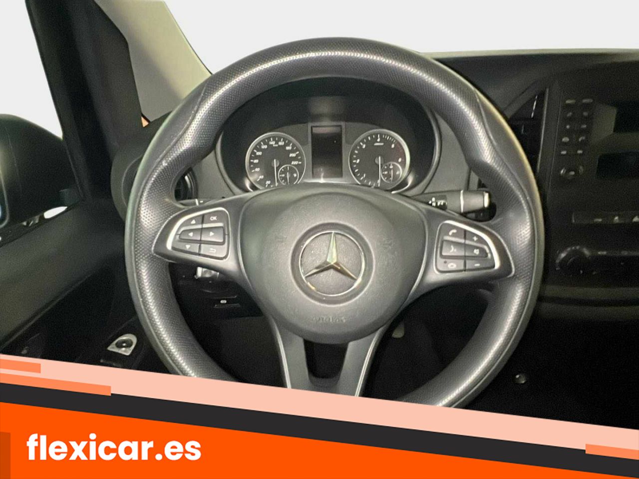 Foto Mercedes-Benz Vito 33