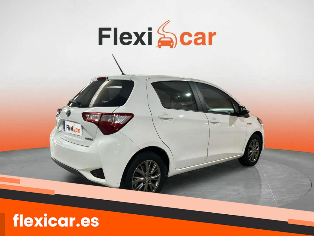 Foto Toyota Yaris 8