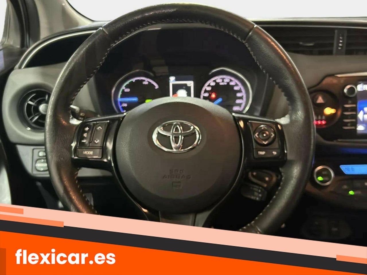 Foto Toyota Yaris 17