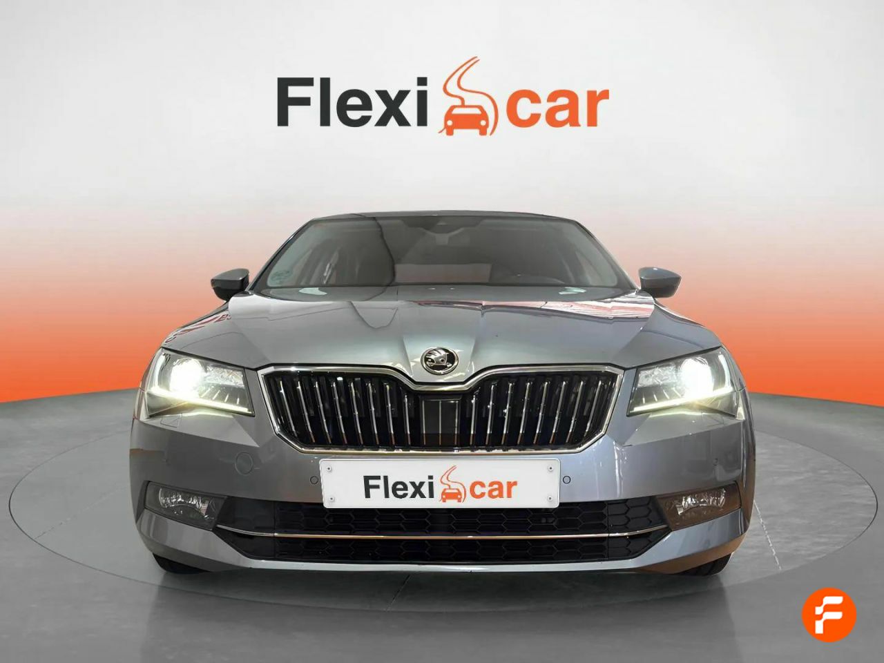 Foto Skoda Superb 2