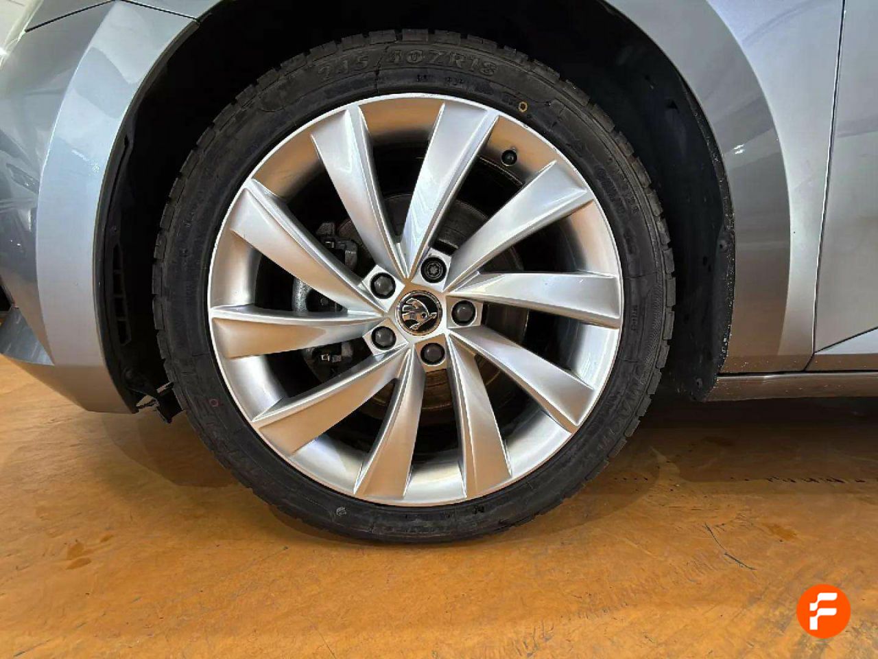 Foto Skoda Superb 19
