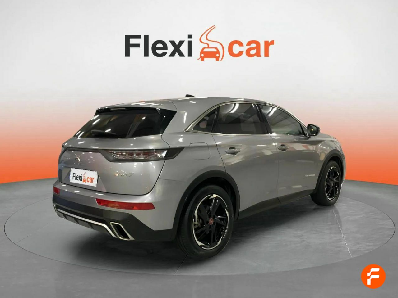 Foto DS Automobiles DS 7 8