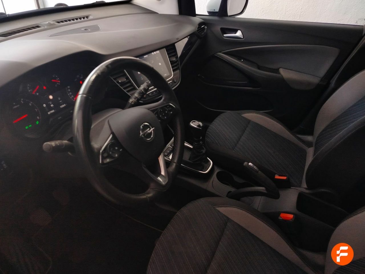 Foto Opel Crossland X 18