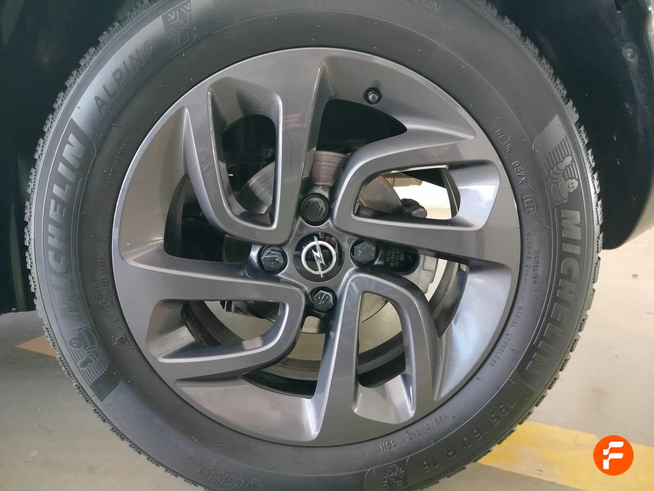 Foto Opel Crossland X 24