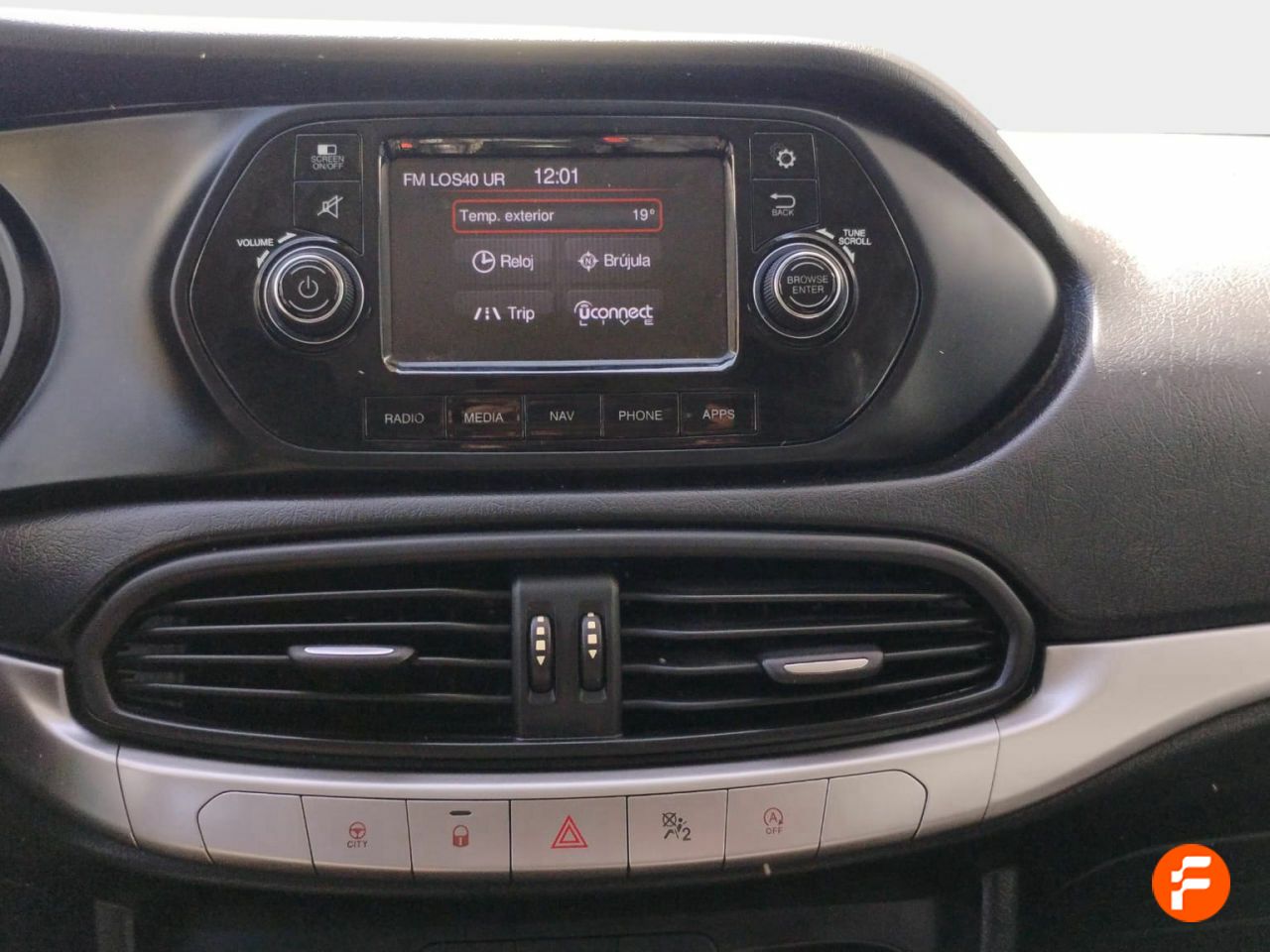Foto Fiat Tipo 16