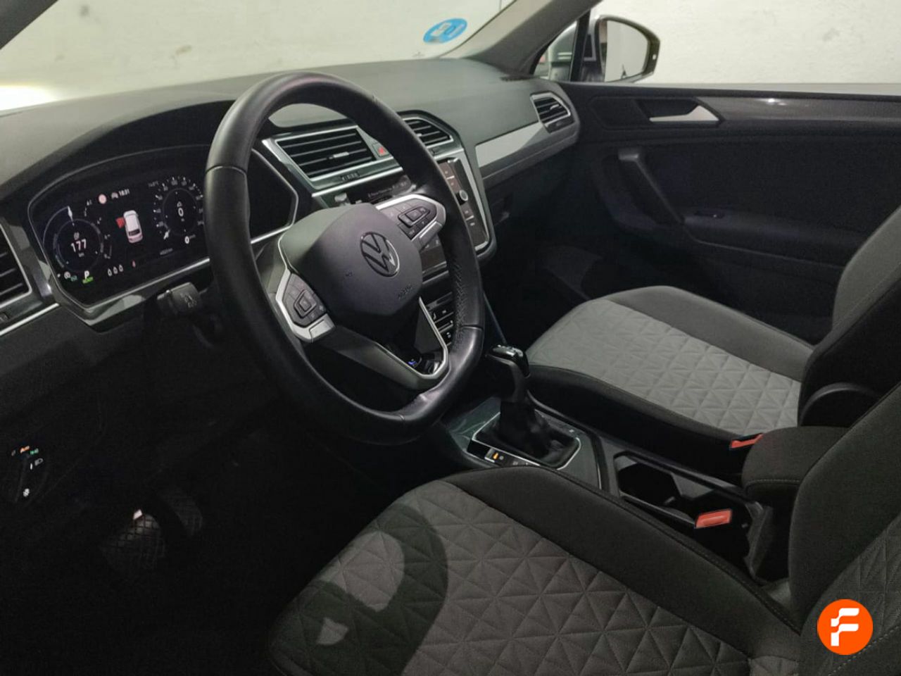 Foto Volkswagen Tiguan 19