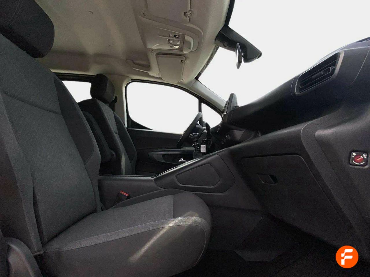 Foto Peugeot Rifter 22