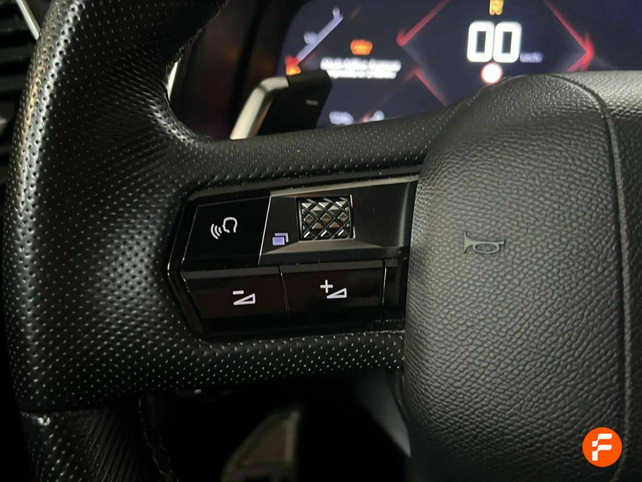 Foto DS Automobiles DS 7 20
