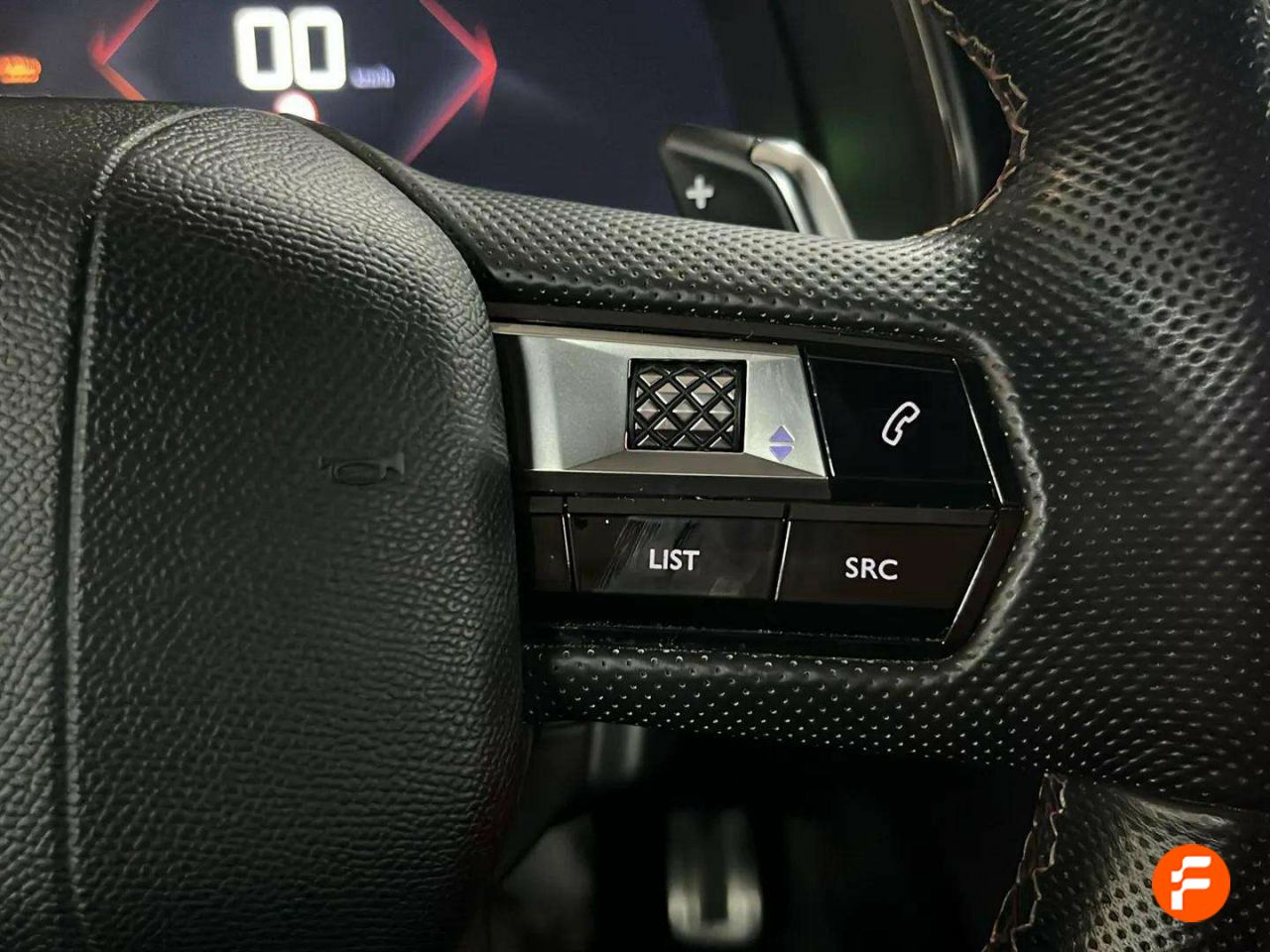 Foto DS Automobiles DS 7 21