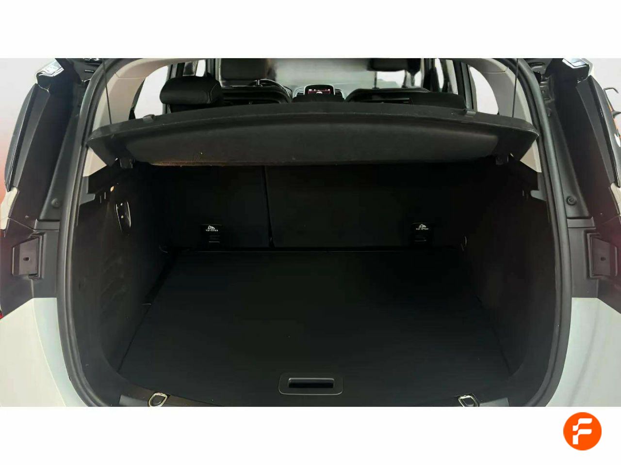 Foto Renault Scénic 11