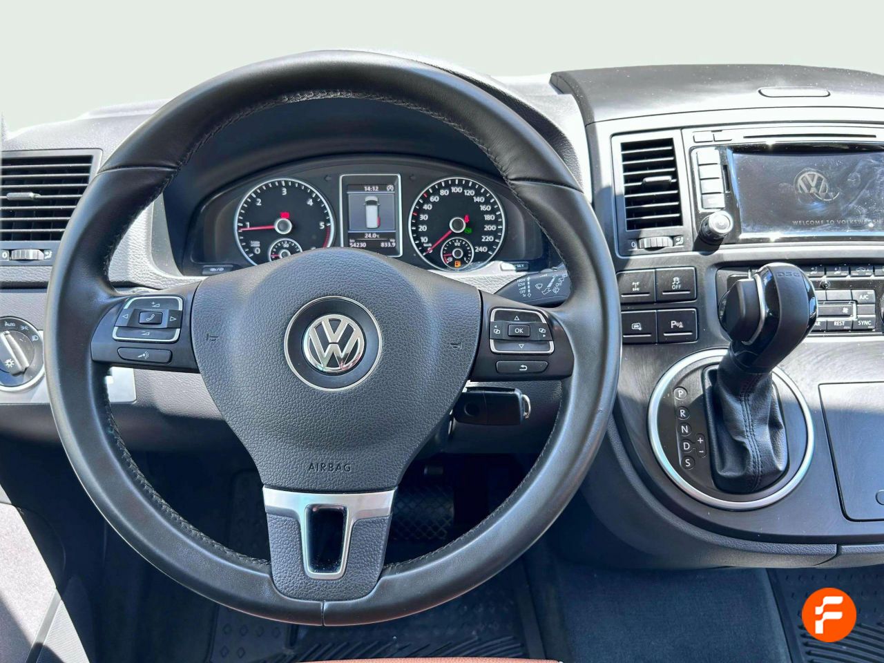 Foto Volkswagen Multivan 13