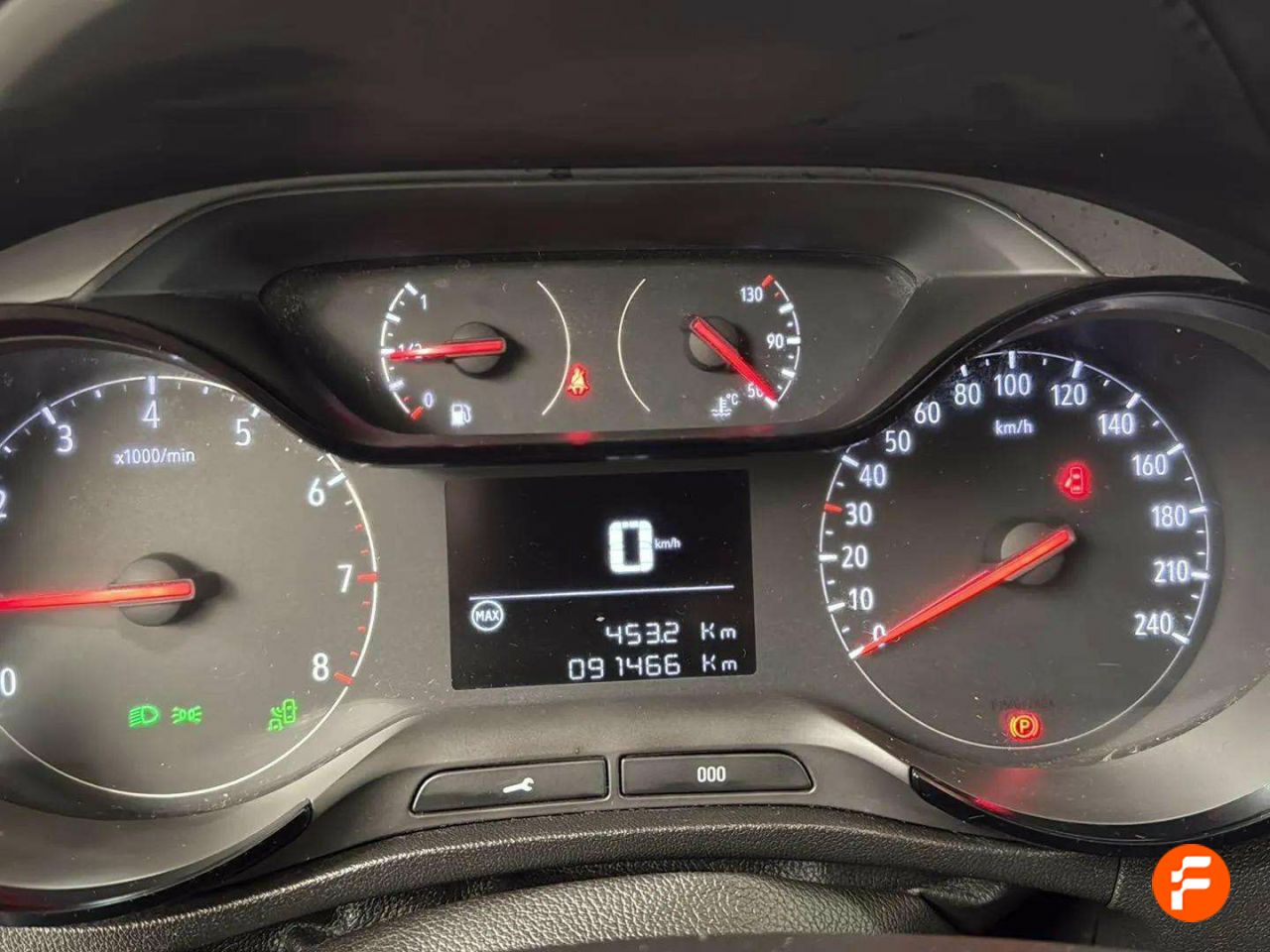 Foto Opel Crossland X 13