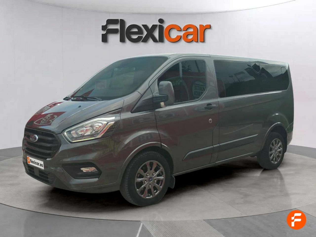 Foto Ford Tourneo Custom 2