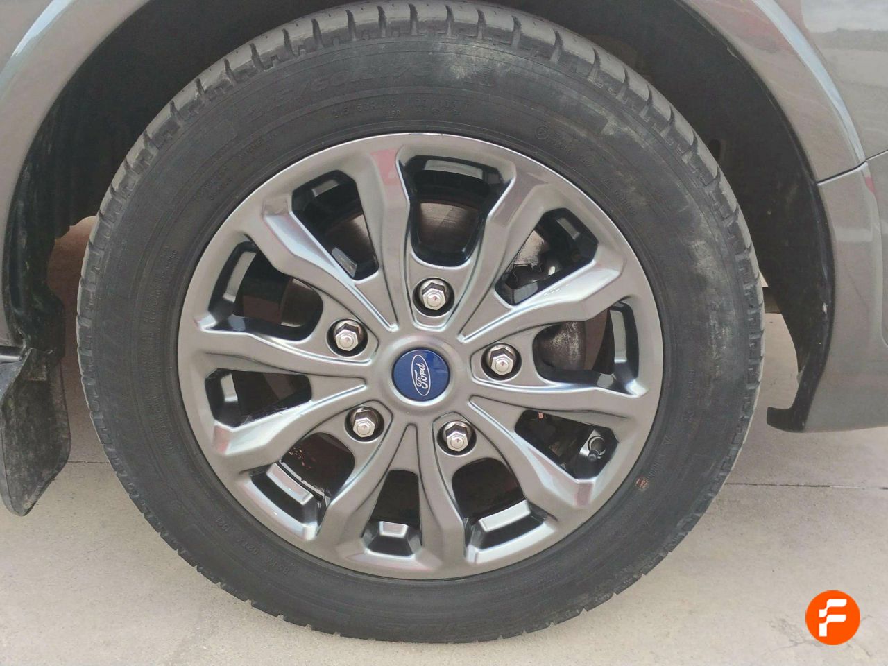 Foto Ford Tourneo Custom 22