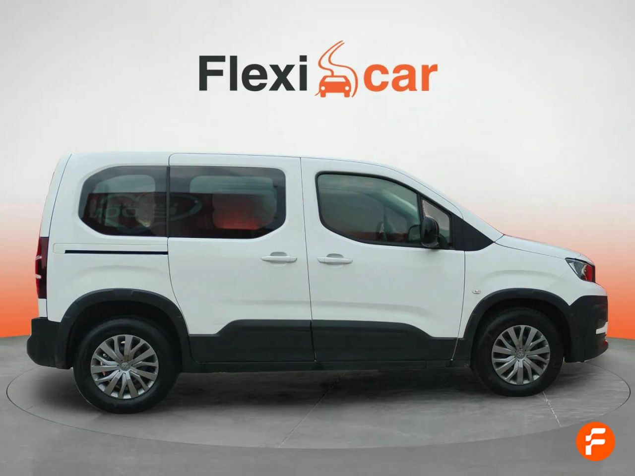 Foto Peugeot Rifter 8