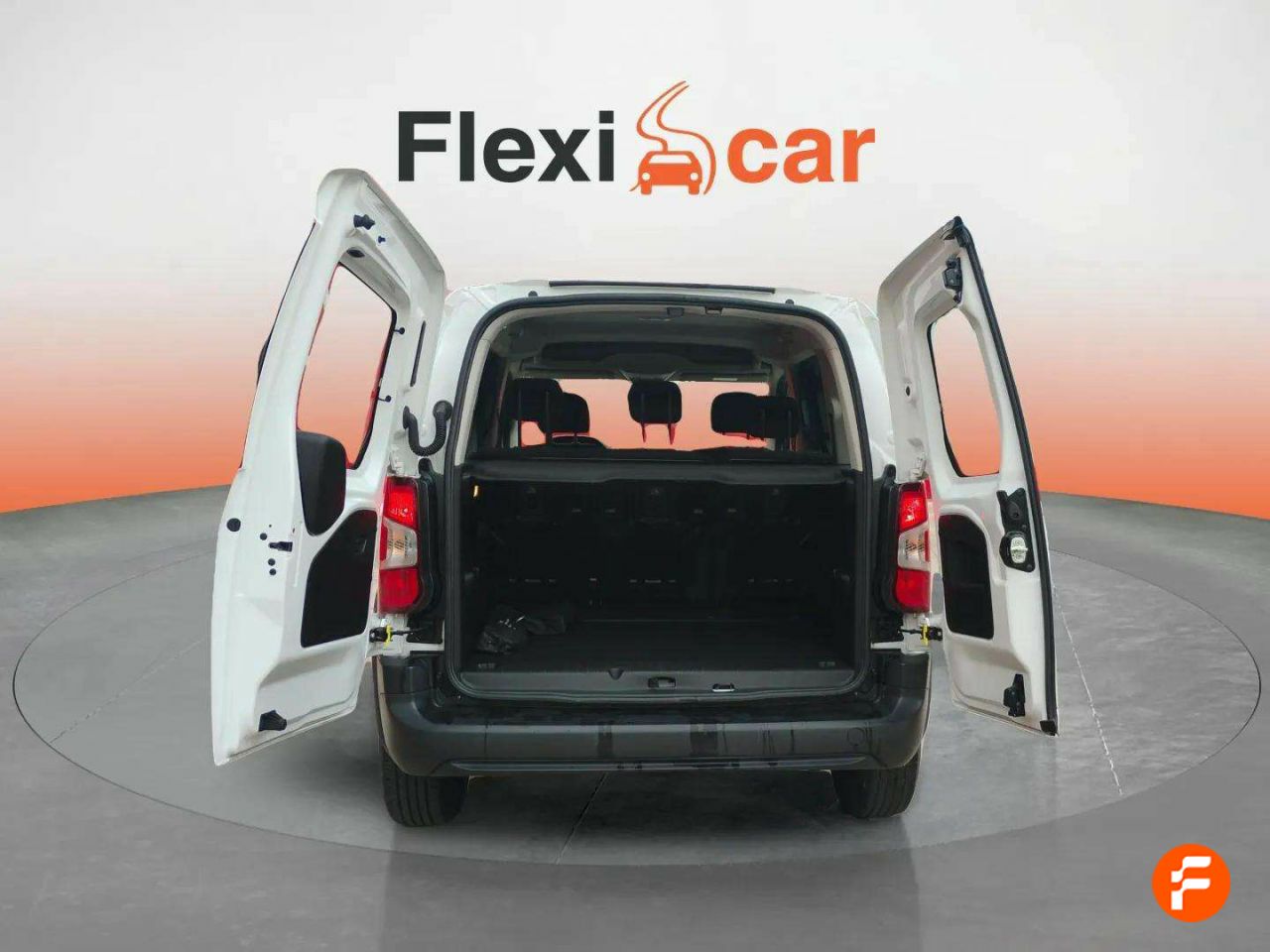 Foto Peugeot Rifter 16