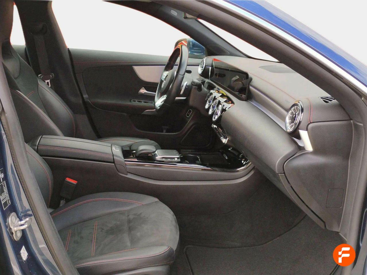 Foto Mercedes-Benz Clase CLA 19