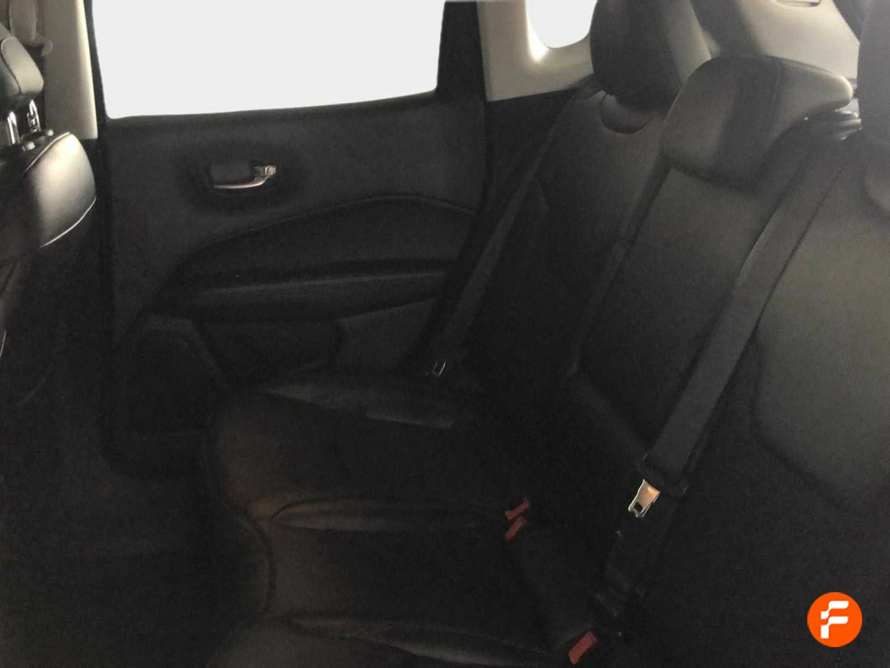 Foto Jeep Compass 16