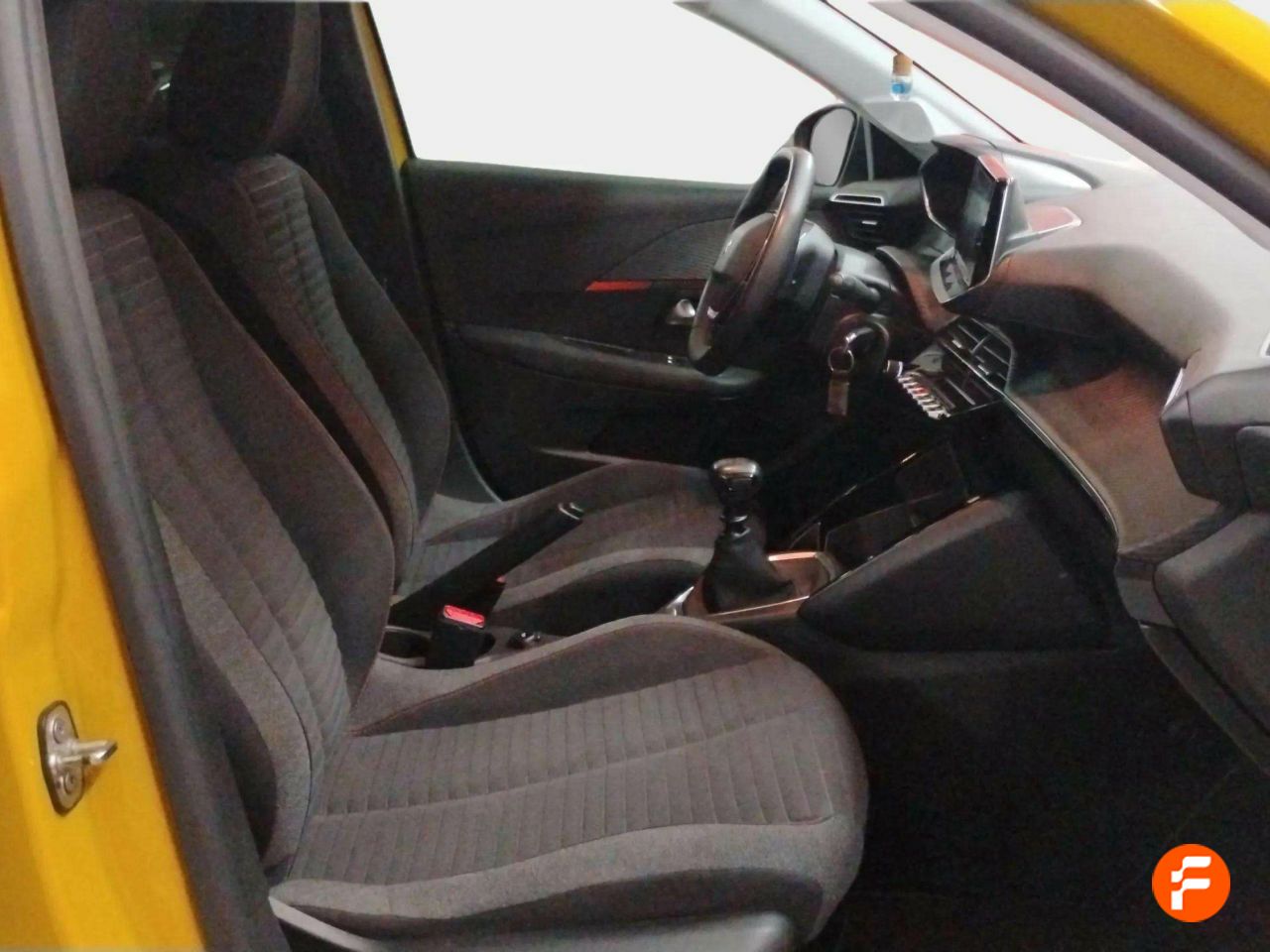 Foto Peugeot 208 14