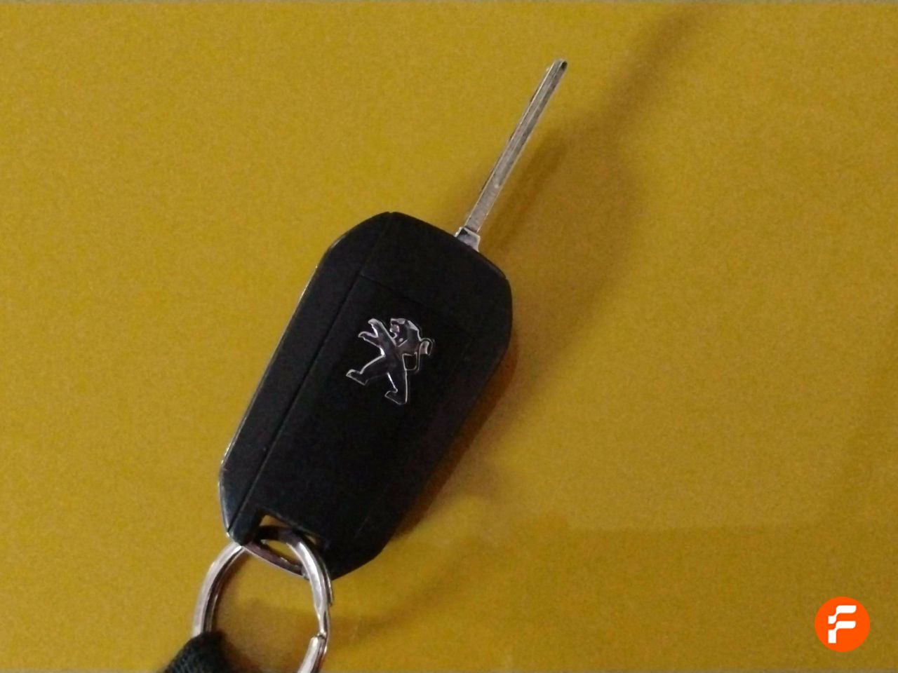 Foto Peugeot 208 16