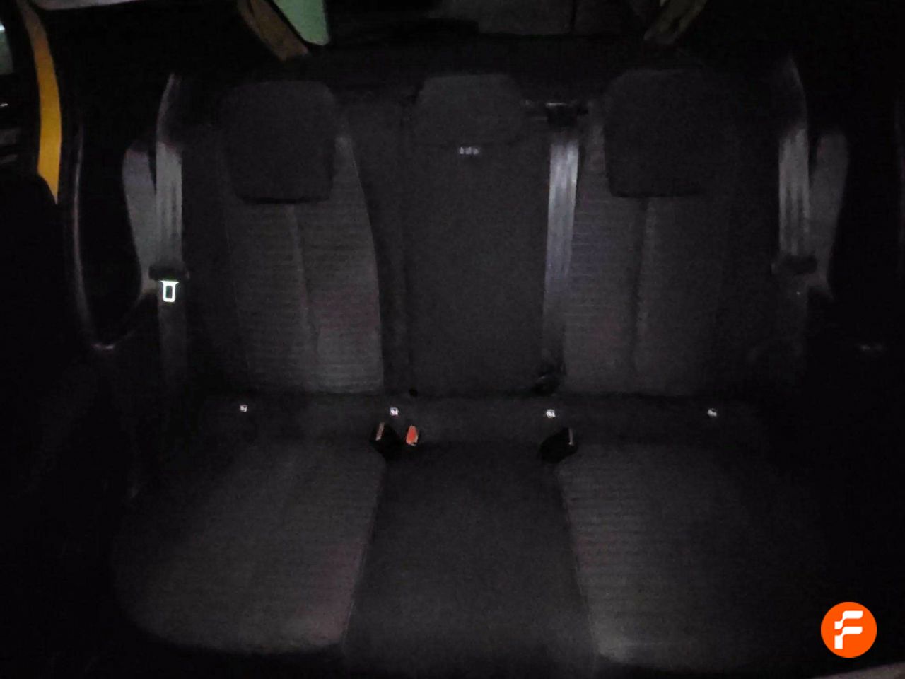 Foto Peugeot 208 23