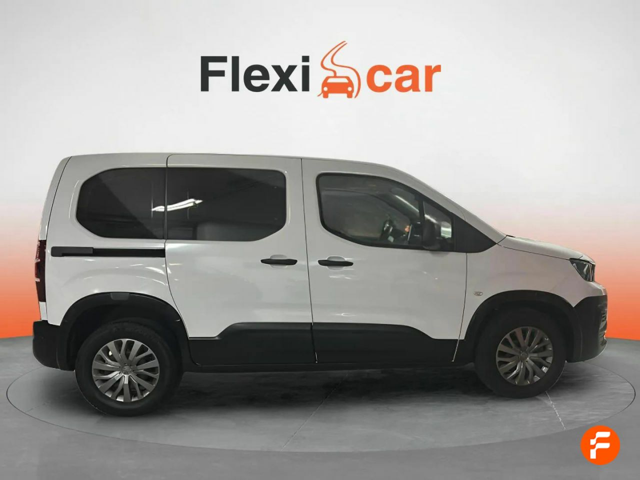 Foto Peugeot Rifter 8