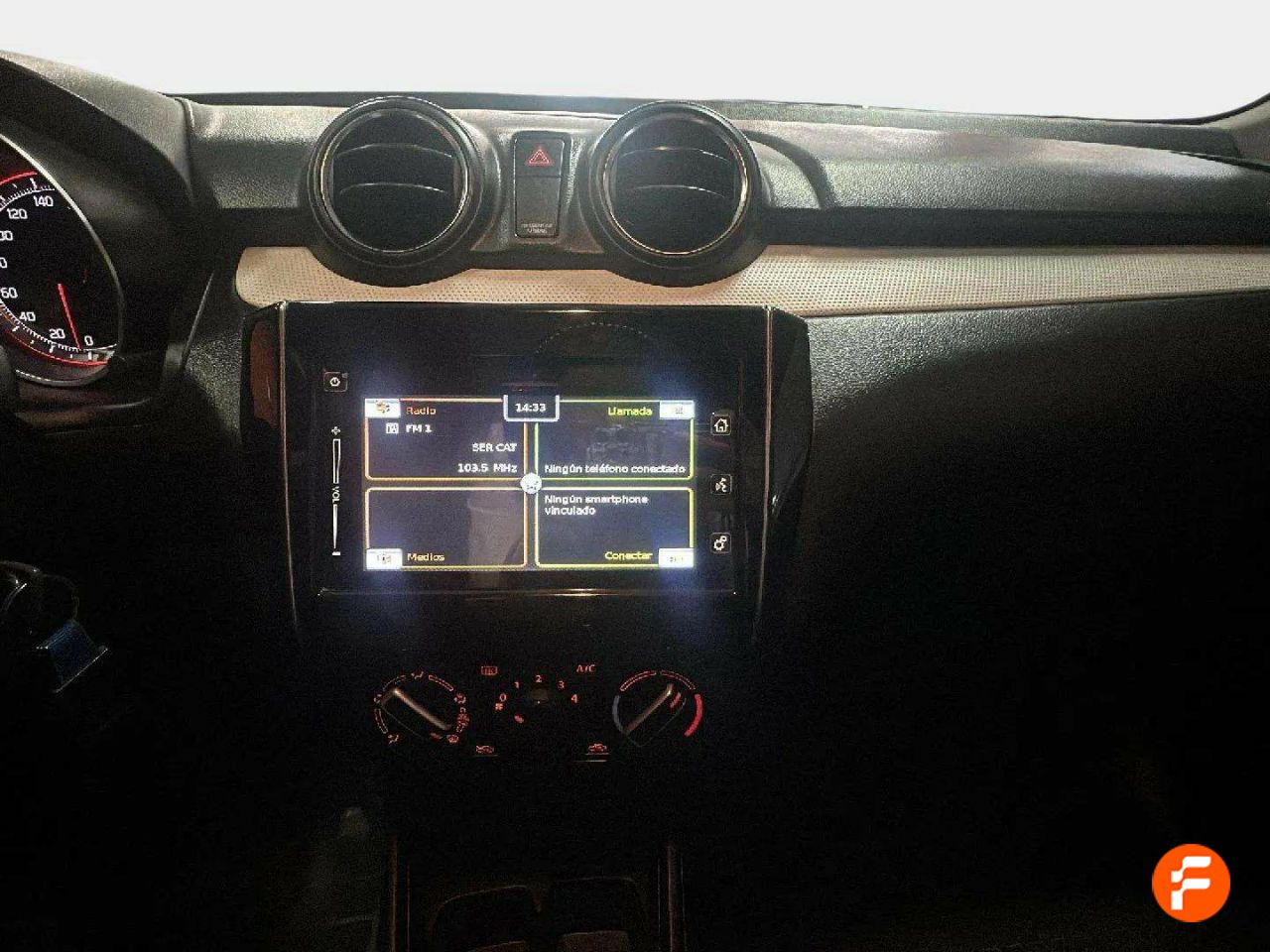 Foto Suzuki Swift 11