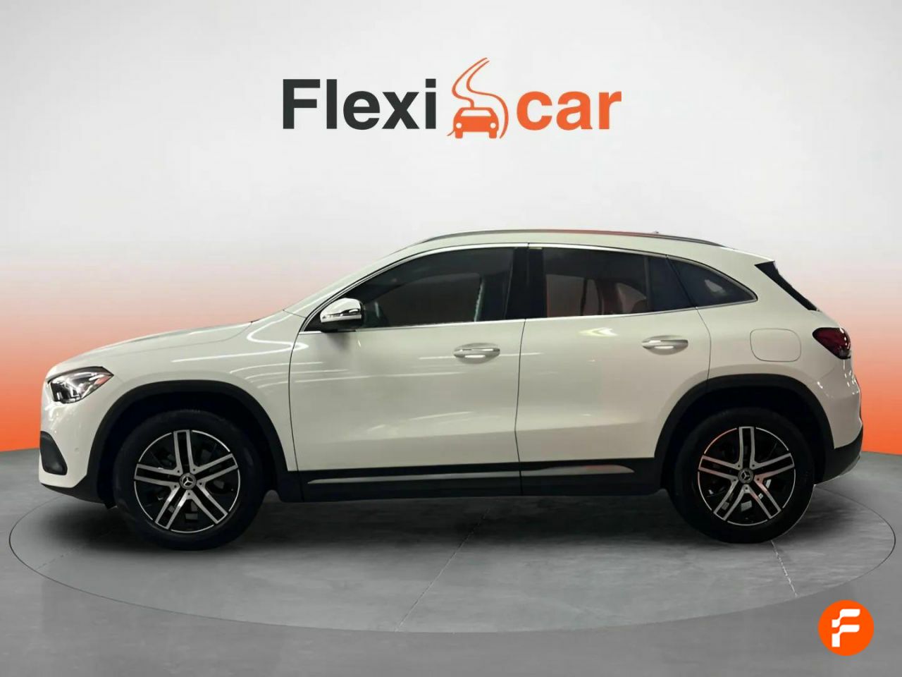 Foto Mercedes-Benz Clase GLA 4