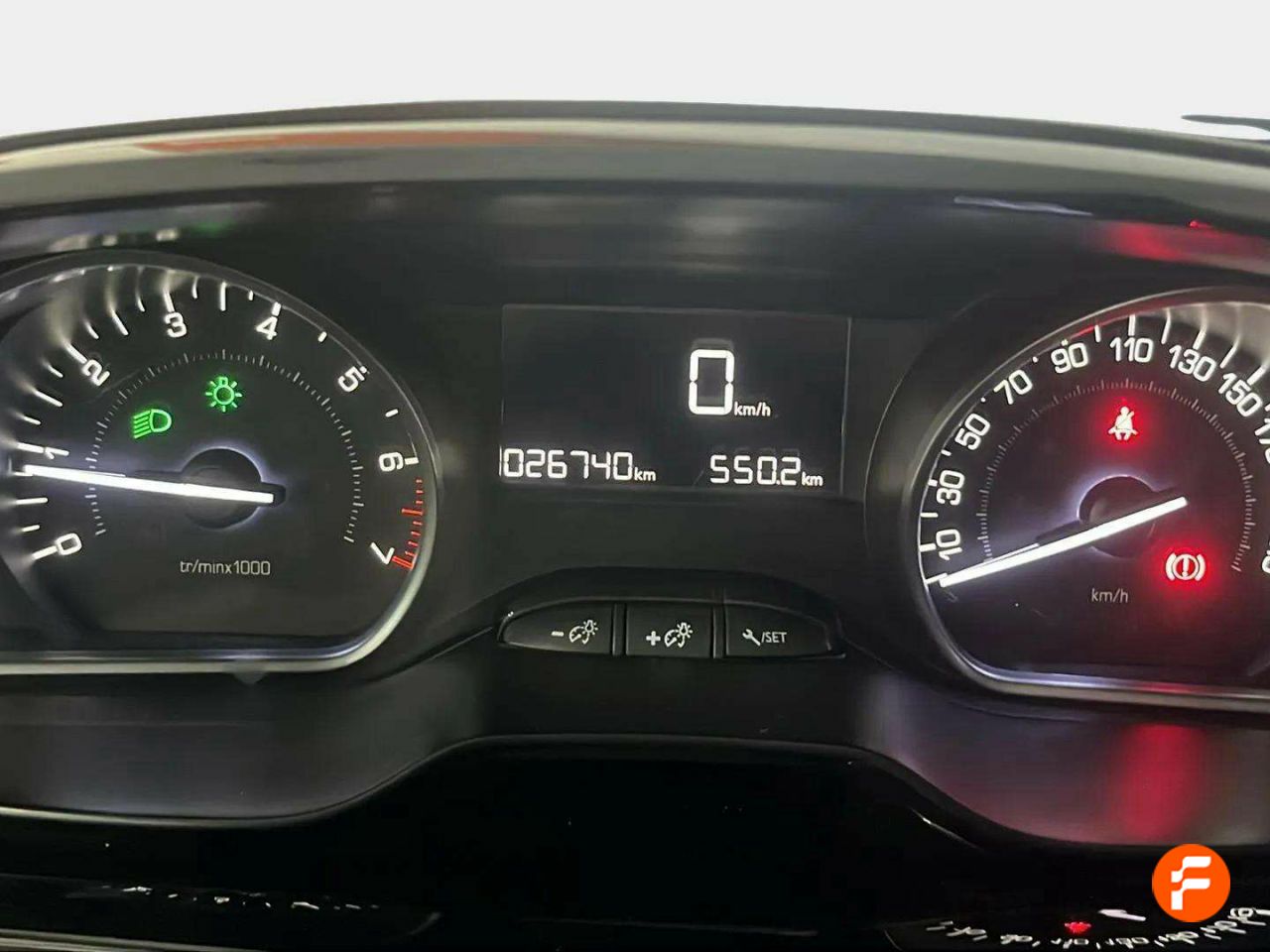 Foto Peugeot 208 13