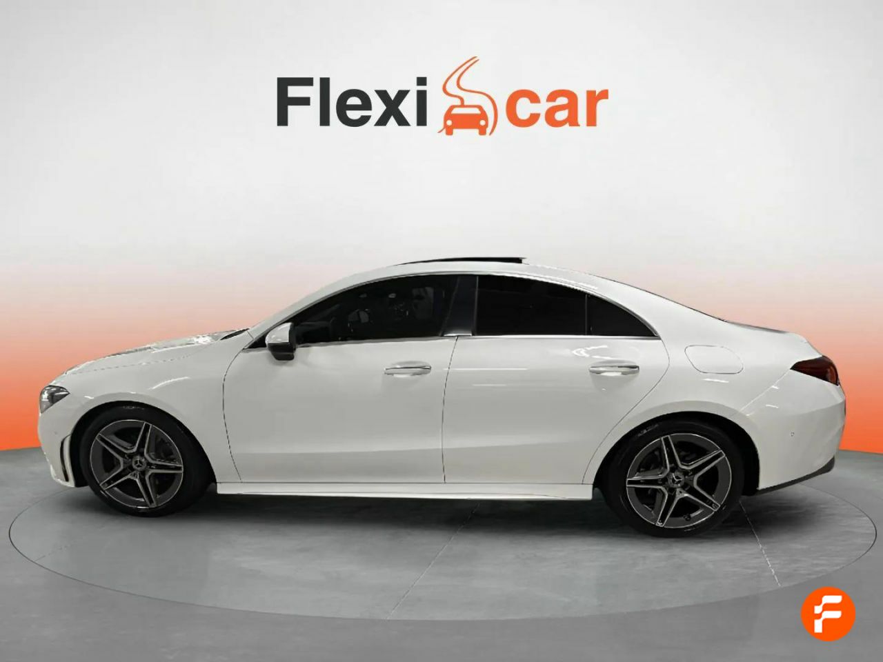 Foto Mercedes-Benz Clase CLA 5
