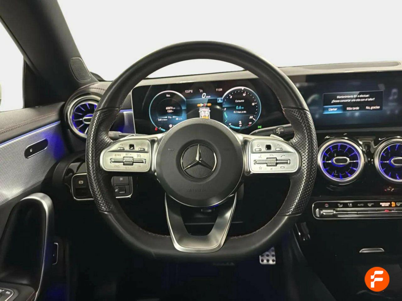 Foto Mercedes-Benz Clase CLA 14
