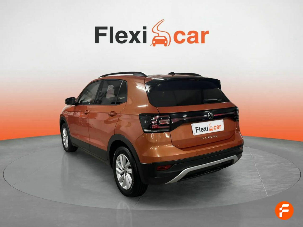 Foto Volkswagen T-Cross 4