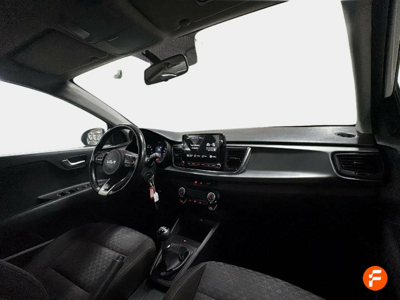 Foto Kia Rio 15