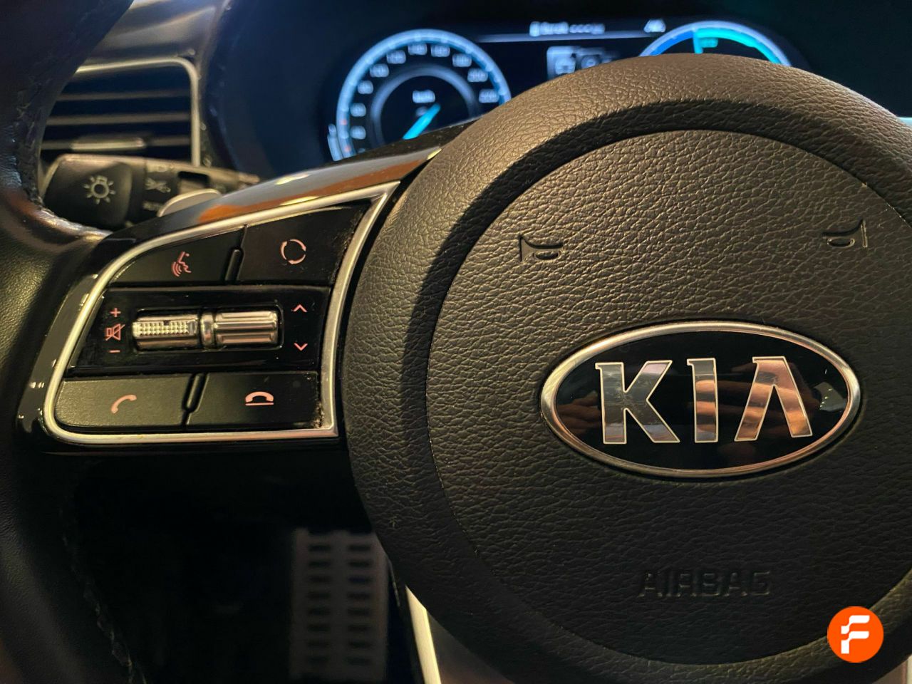 Foto Kia XCeed 12