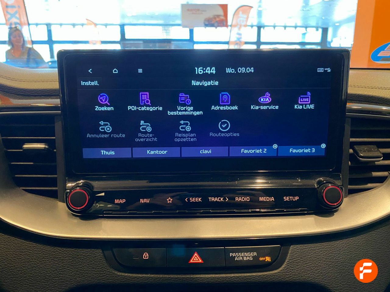 Foto Kia XCeed 22
