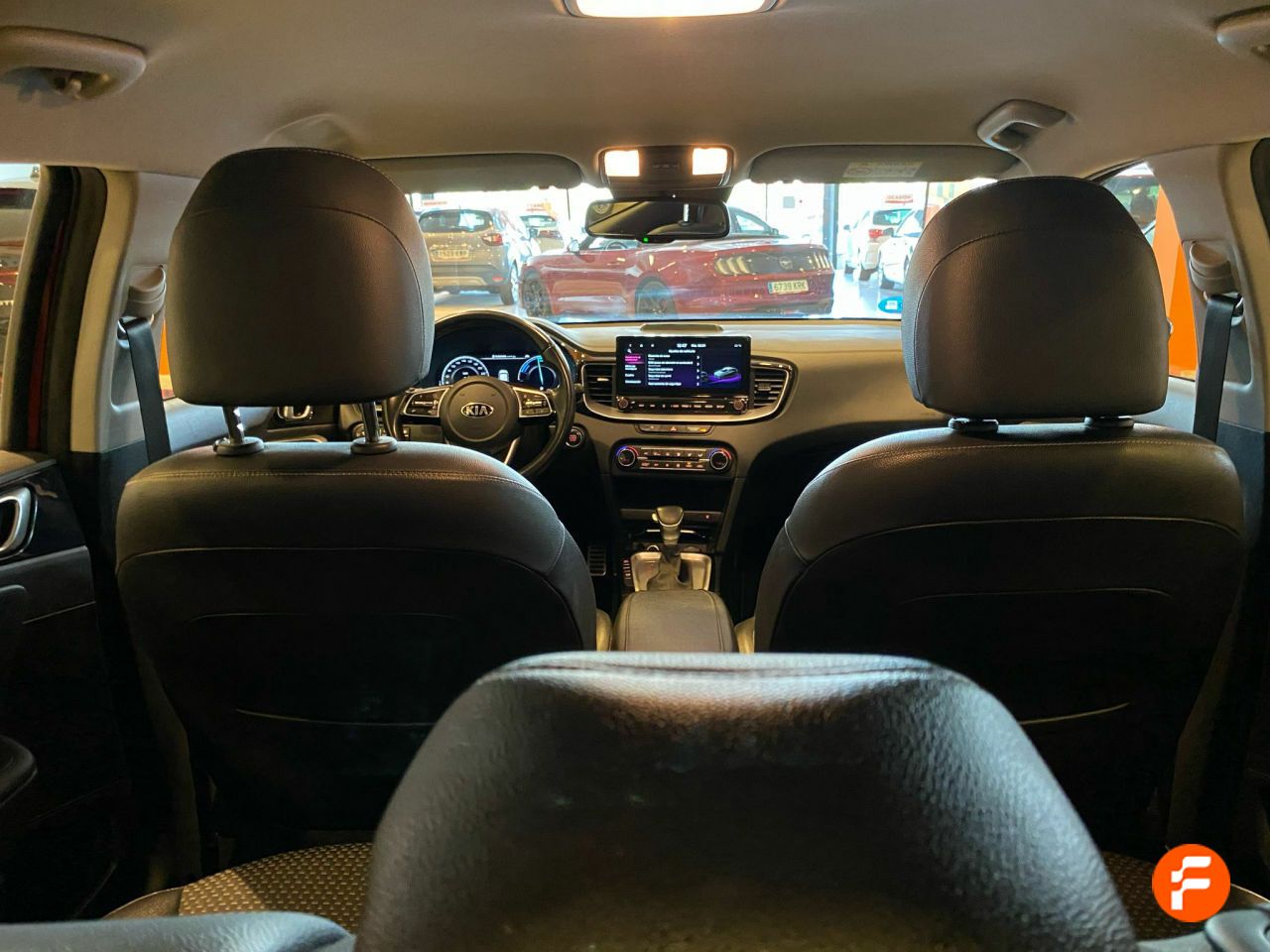 Foto Kia XCeed 28