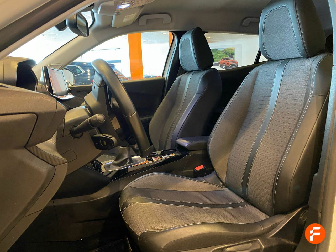 Foto Peugeot 2008 11