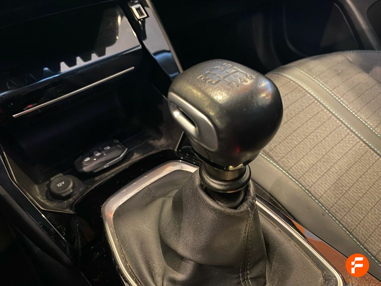 Foto Peugeot 2008 21