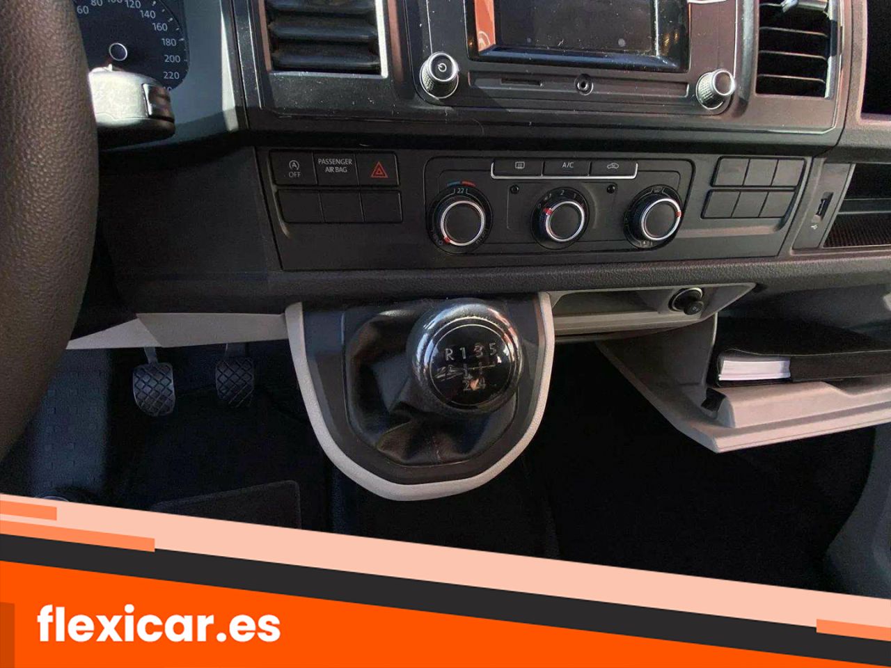 Foto Volkswagen Transporter 17