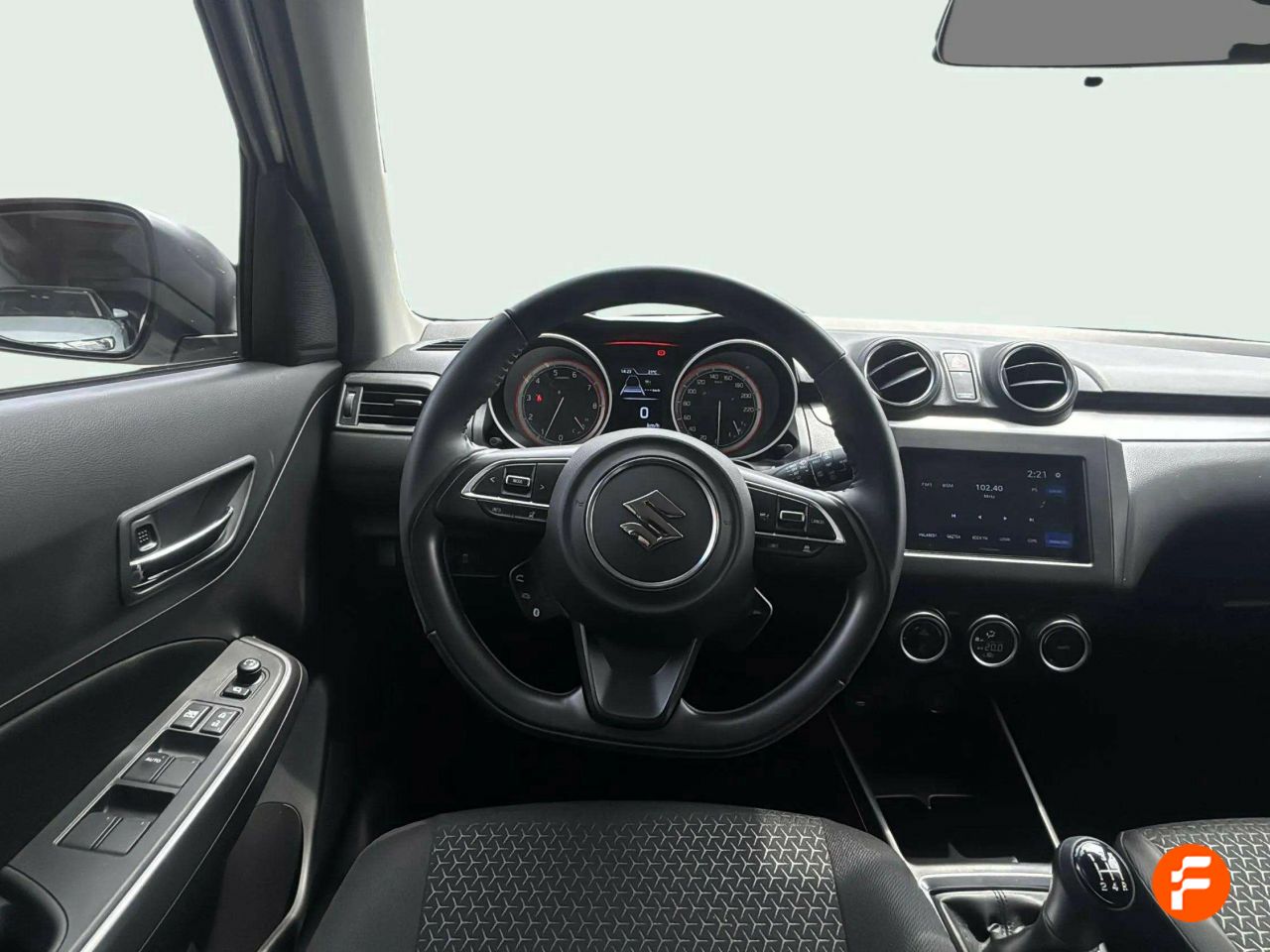 Foto Suzuki Swift 15