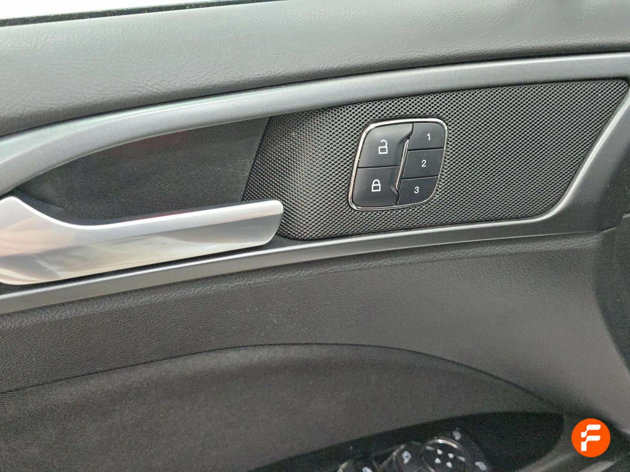 Foto Ford Mondeo 13