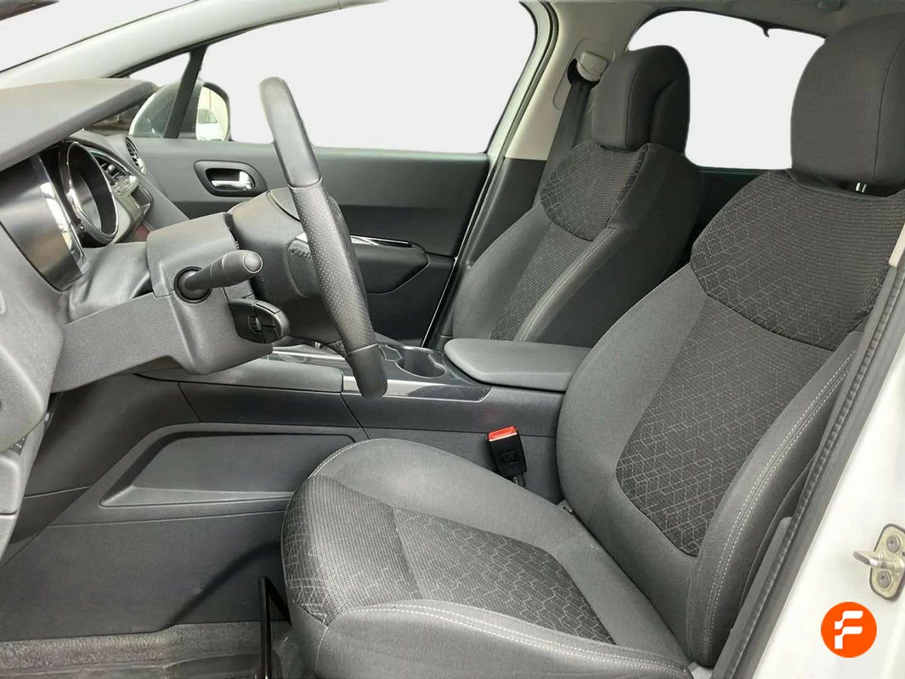 Foto Peugeot 3008 16